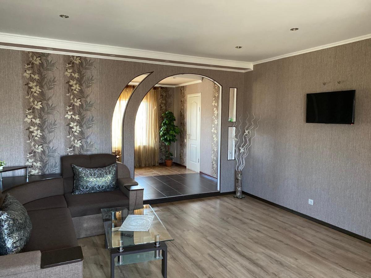 Mini-Hotel & Spa Melitopolʼ Extérieur photo